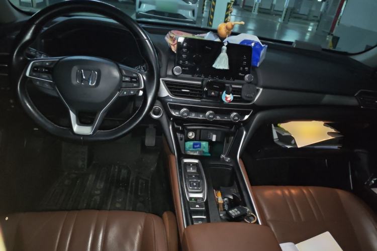 Used Honda Inspire 2019 Rui·Hybrid 2.0L Jing Shang Edition China VI Center Console