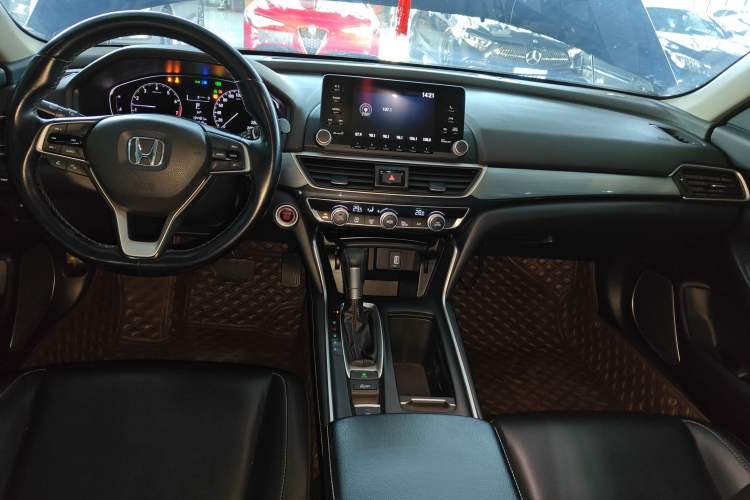 Used Honda Inspire 2019 260TURBO Elegant Edition China VI Emission Standard Center Console