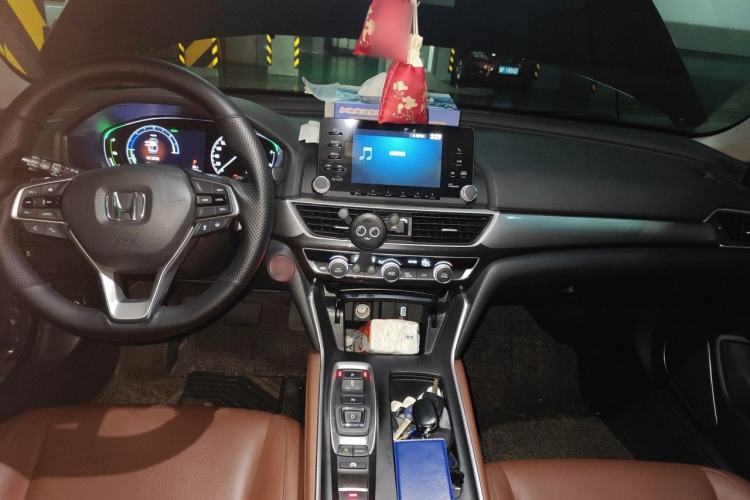Used Honda Inspire 2019 Rui·Hybrid 2.0L Jing Shang Edition China VI Center Console