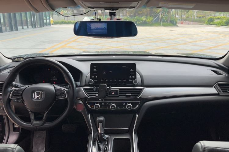 Used Honda Inspire 2019 260TURBO Elegant Edition China VI Emission Standard Center Console