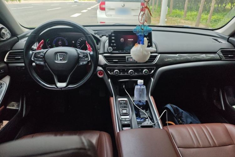 Used Honda Inspire 2019 Rui·Hybrid 2.0L Jing Shang Edition China VI Center Console