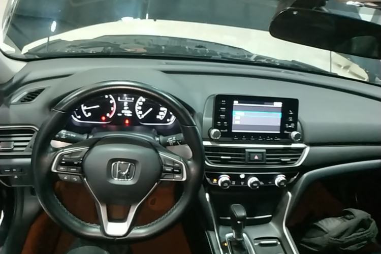 Used Honda Inspire 2019 260TURBO Elegant Edition China VI Emission Standard Center Console