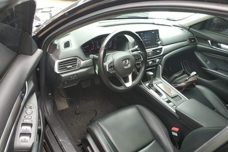 Used Honda Inspire 2019 260TURBO Elegant Edition China VI Emission Standard Driver Seat