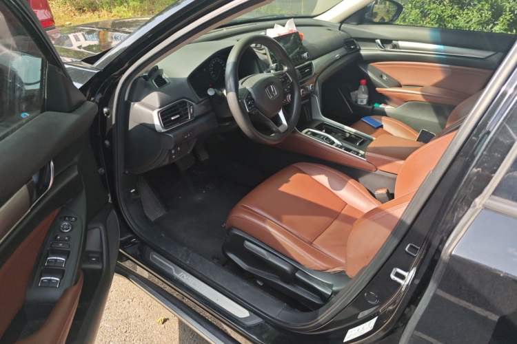 Used Honda Inspire 2019 Rui Hybrid 2.0L Jingya Edition China V Emission Standard Driver Seat