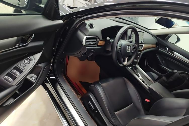 Used Honda Inspire 2019 260TURBO Elite Edition China V Standard Driver Seat