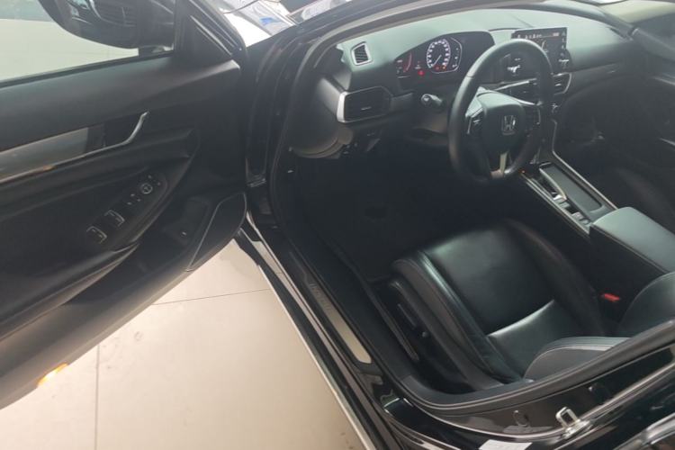 Used Honda Inspire 2019 260TURBO Elite Edition China V Standard Driver Seat