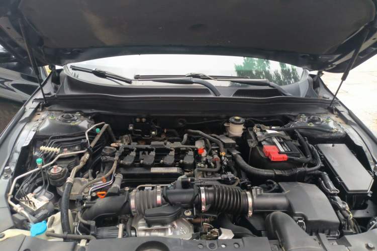 Used Honda Inspire 2019 260TURBO Elegant Edition China VI Emission Standard Engine Bay