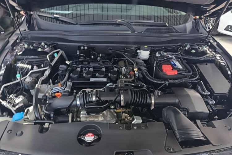 Used Honda Inspire 2019 260TURBO Elegant Edition China VI Emission Standard Engine Bay