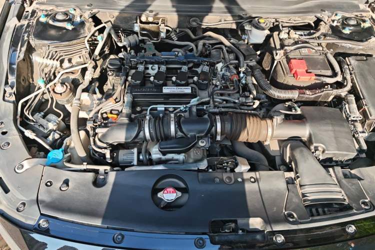 Used Honda Inspire 2019 260TURBO Elegant Edition China VI Emission Standard Engine Bay