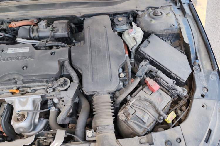 Used Honda Inspire 2019 Rui·Hybrid 2.0L Jing Shang Edition China VI Engine Bay Left
