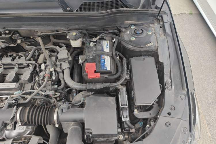 Used Honda Inspire 2019 260TURBO Elegant Edition China V Emission Standard Engine Bay Left
