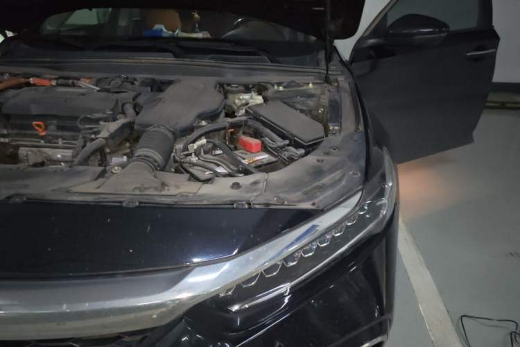 Used Honda Inspire 2019 Rui·Hybrid 2.0L Jing Shang Edition China VI Engine Bay Left