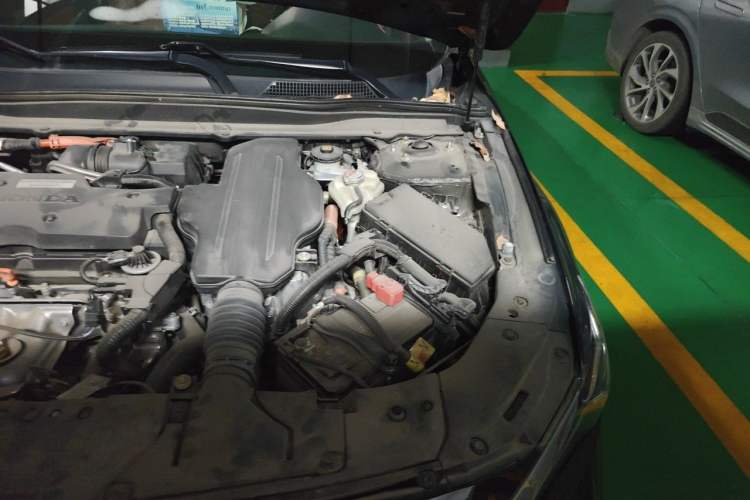 Used Honda Inspire 2019 Rui·Hybrid 2.0L Jing Shang Edition China VI Engine Bay Left