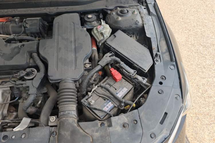 Used Honda Inspire 2019 Rui·Hybrid 2.0L Jing Shang Edition China VI Engine Bay Left