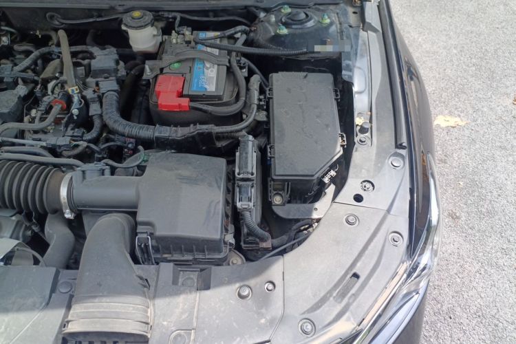 Used Honda Inspire 2019 260TURBO Elegant Edition China VI Emission Standard Engine Bay Left