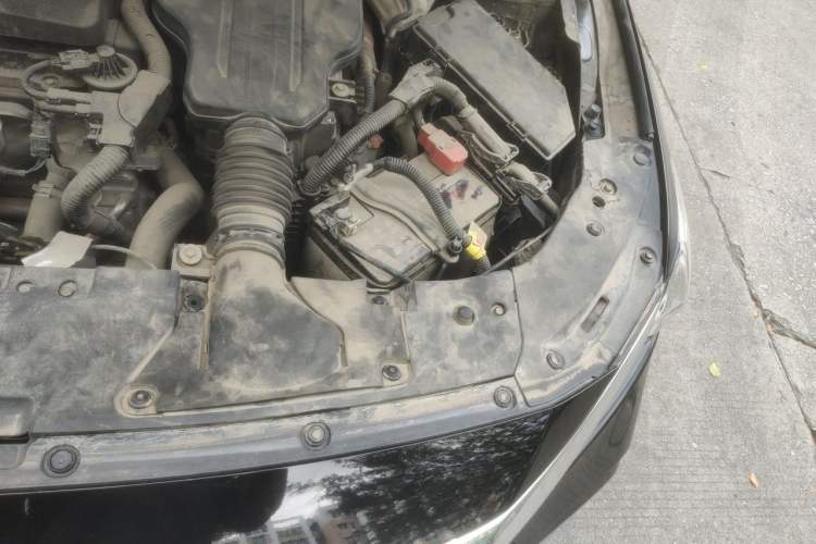 Used Honda Inspire 2019 Rui·Hybrid 2.0L Jing Shang Edition China VI Engine Bay Left