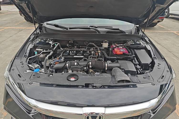 Used Honda Inspire 2019 260TURBO Elegant Edition China VI Emission Standard Engine Bay