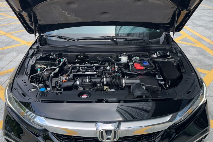 Used Honda Inspire 2019 260TURBO Elegant Edition China VI Emission Standard Engine Bay