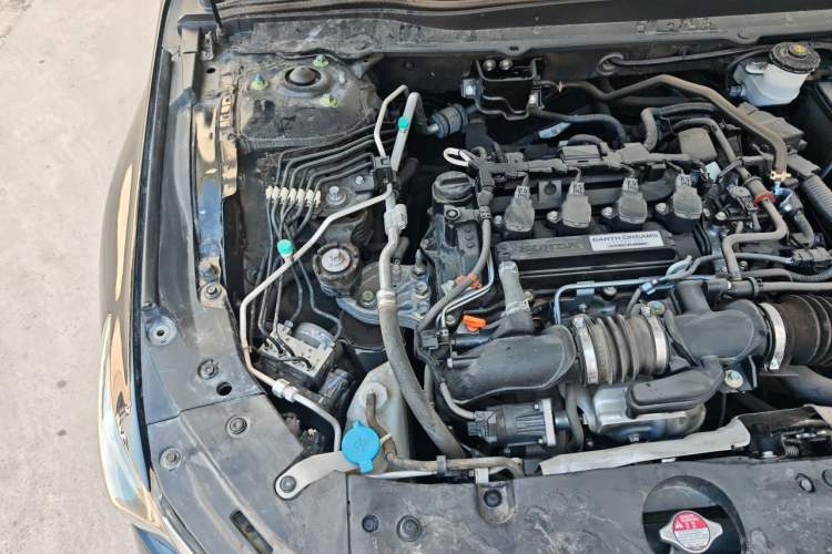 Used Honda Inspire 2019 260TURBO Elegant Edition China VI Emission Standard Engine Bay Right