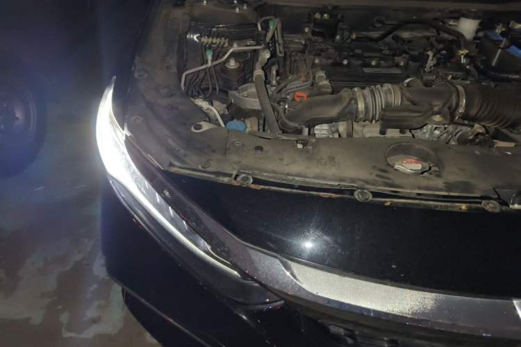 Used Honda Inspire 2019 260TURBO Elegant Edition China VI Emission Standard Engine Bay Right
