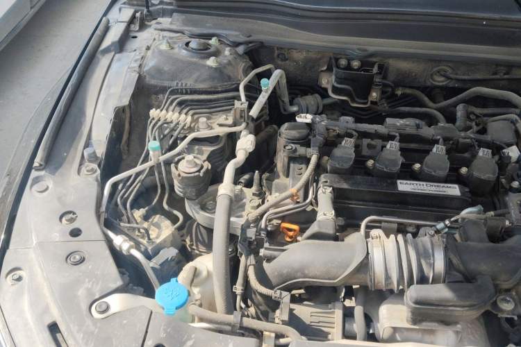 Used Honda Inspire 2019 260TURBO Elegant Edition China VI Emission Standard Engine Bay Right