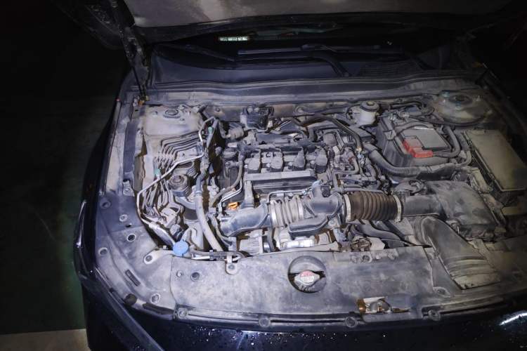 Used Honda Inspire 2019 260TURBO Elegant Edition China VI Emission Standard Engine Bay Right