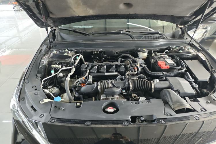 Used Honda Inspire 2019 260TURBO Elegant Edition China VI Emission Standard Engine Bay