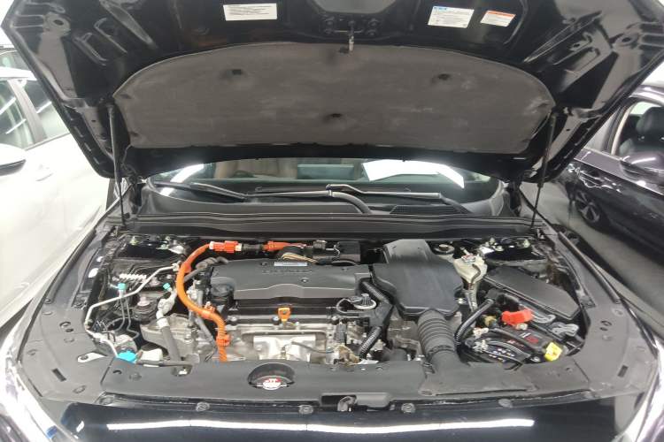 Used Honda Inspire 2019 Rui·Hybrid 2.0L Jing Shang Edition China VI Engine Bay