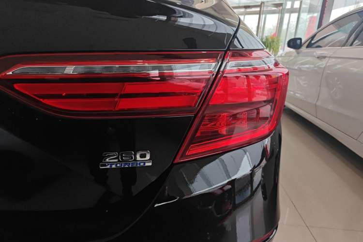 Used Honda Inspire 2019 260TURBO Elegant Edition China VI Emission Standard Exterior 3