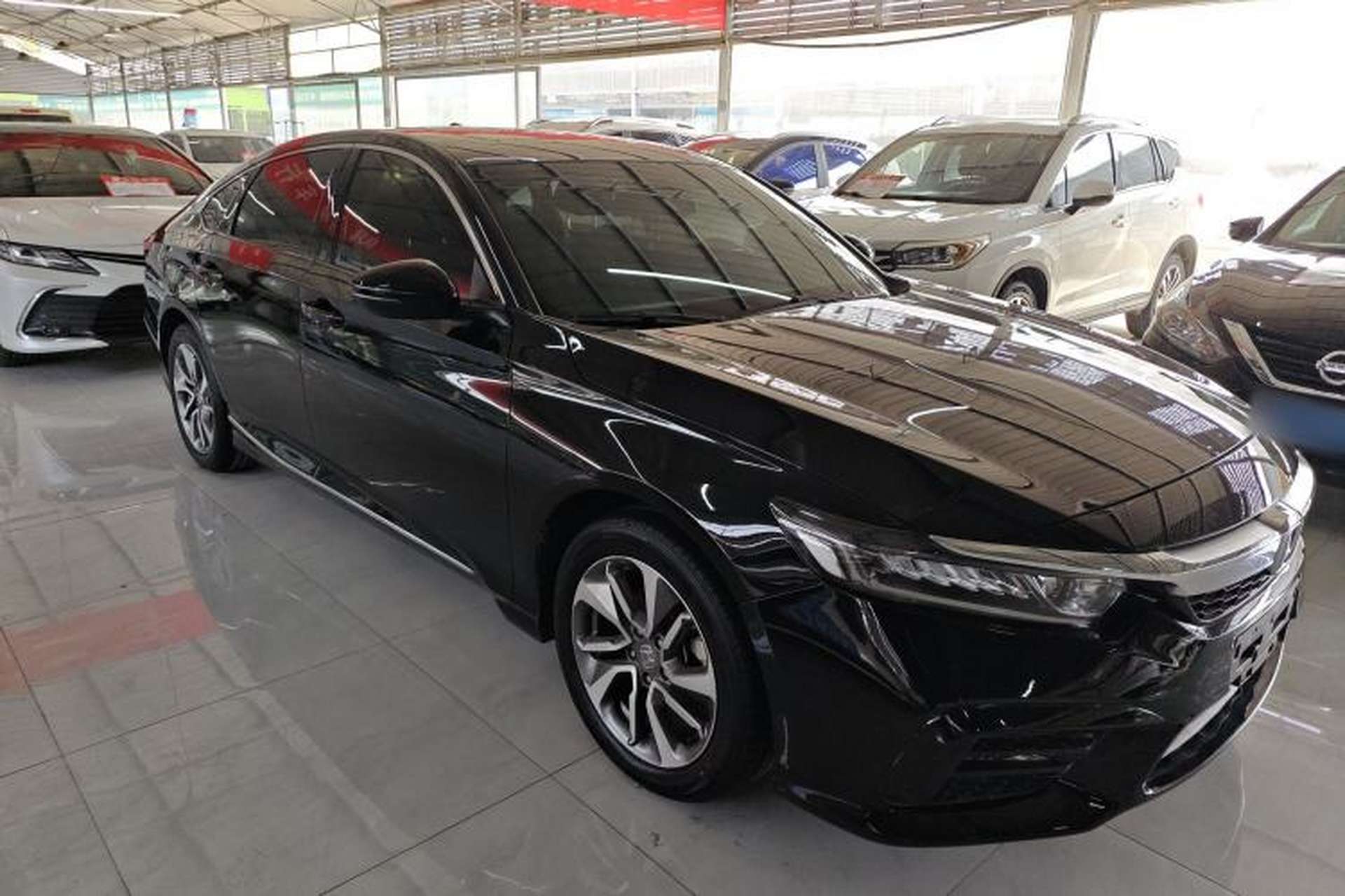 Used Honda Inspire 2019 260TURBO Elegant Edition China VI Emission Standard Front Right 45 Deg