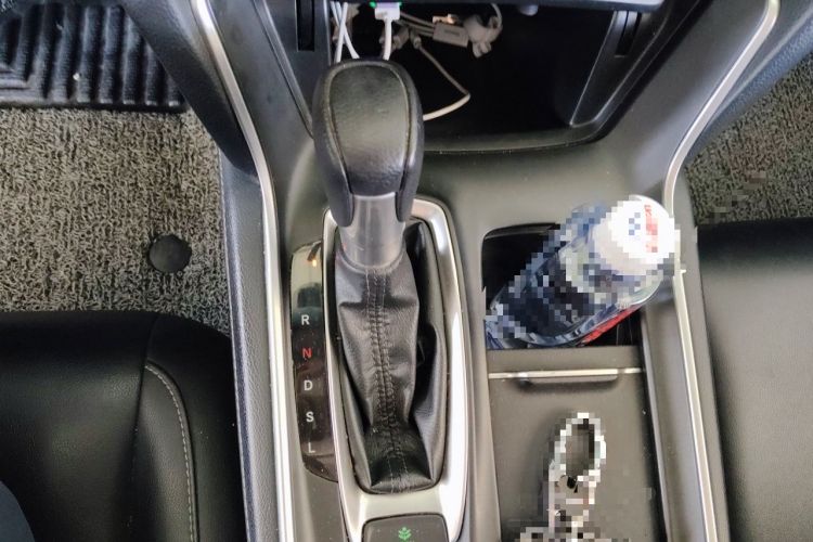 Used Honda Inspire 2019 260TURBO Elegant Edition China VI Emission Standard Gear Lever