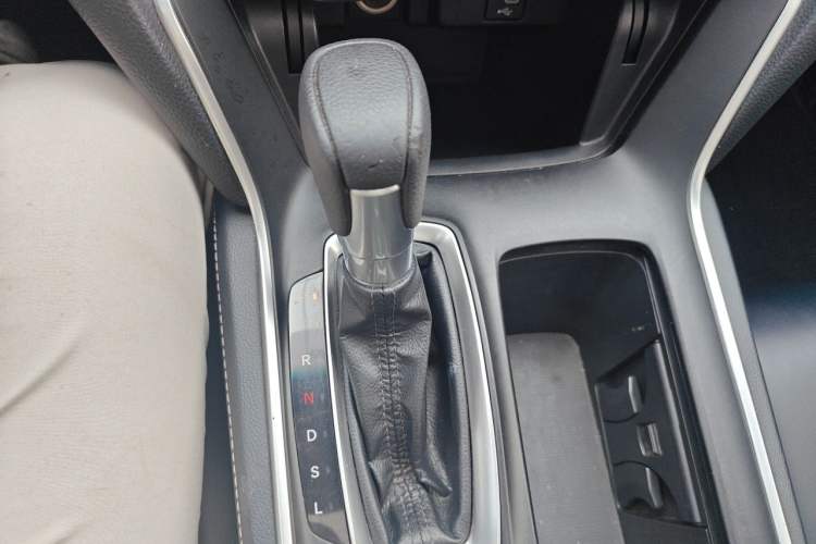 Used Honda Inspire 2019 260TURBO Elegant Edition China V Emission Standard Gear Lever