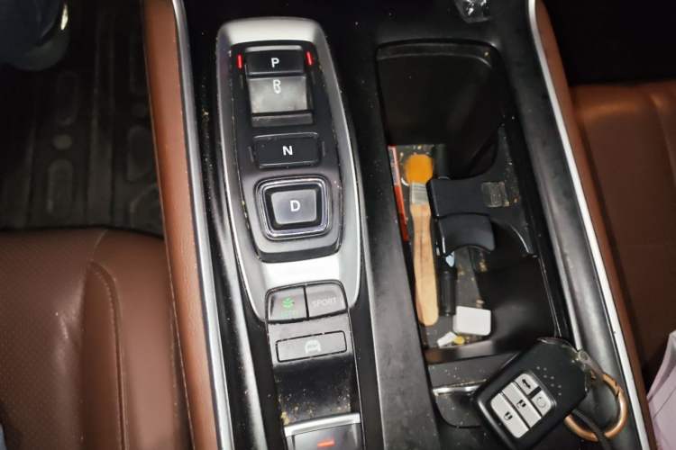 Used Honda Inspire 2019 Rui·Hybrid 2.0L Jing Shang Edition China VI Gear Lever
