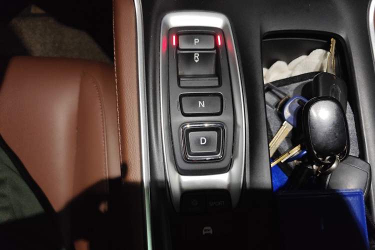 Used Honda Inspire 2019 Rui·Hybrid 2.0L Jing Shang Edition China VI Gear Lever