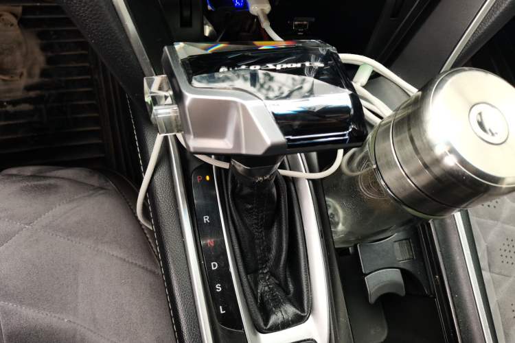 Used Honda Inspire 2019 260TURBO Elegant Edition China VI Emission Standard Gear Lever
