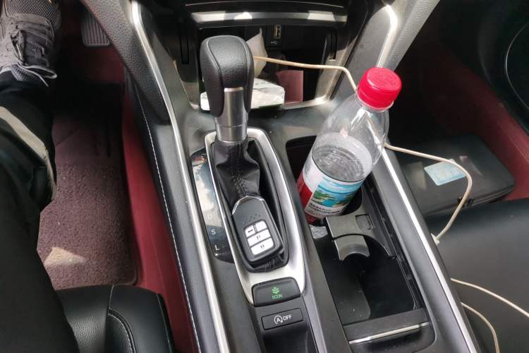 Used Honda Inspire 2019 260TURBO Elegant Edition China VI Emission Standard Gear Lever