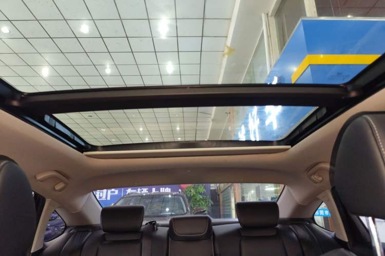 Used Honda Inspire 2019 260TURBO Elegant Edition China VI Emission Standard Headliner