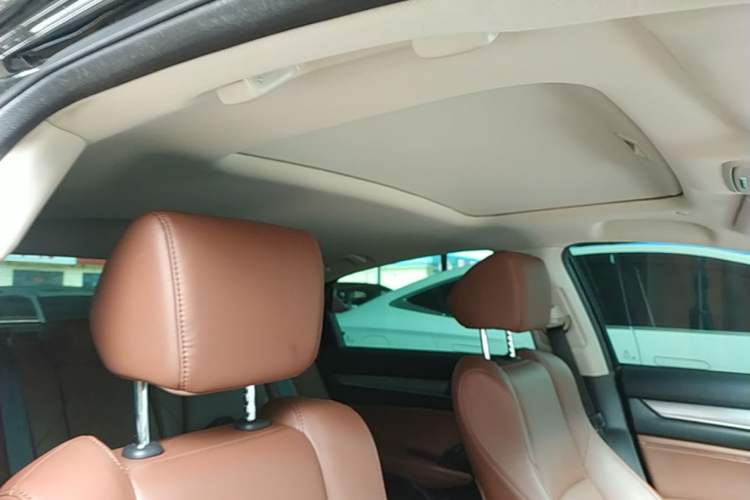 Used Honda Inspire 2019 Rui·Hybrid 2.0L Jingya Edition China VI Headliner