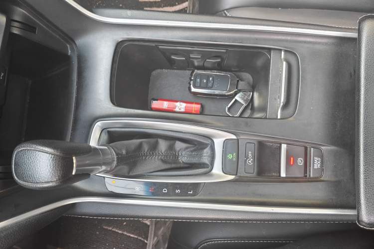 Used Honda Inspire 2019 260TURBO Elegant Edition China VI Emission Standard Interior 1
