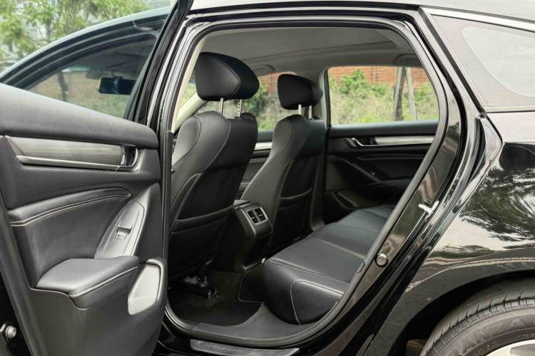 Used Honda Inspire 2019 260TURBO Elegant Edition China VI Emission Standard Interior 3