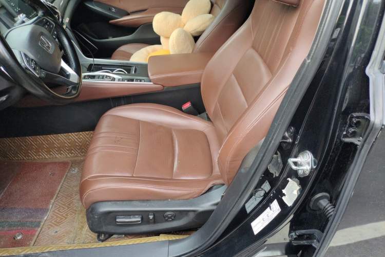 Used Honda Inspire 2019 Rui Hybrid 2.0L Jing Shang Edition China V Emission Standard Left Front Seat