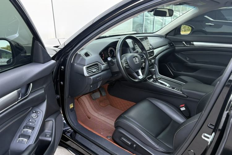 Used Honda Inspire 2019 260TURBO Elegant Edition China VI Emission Standard Left Front Seat