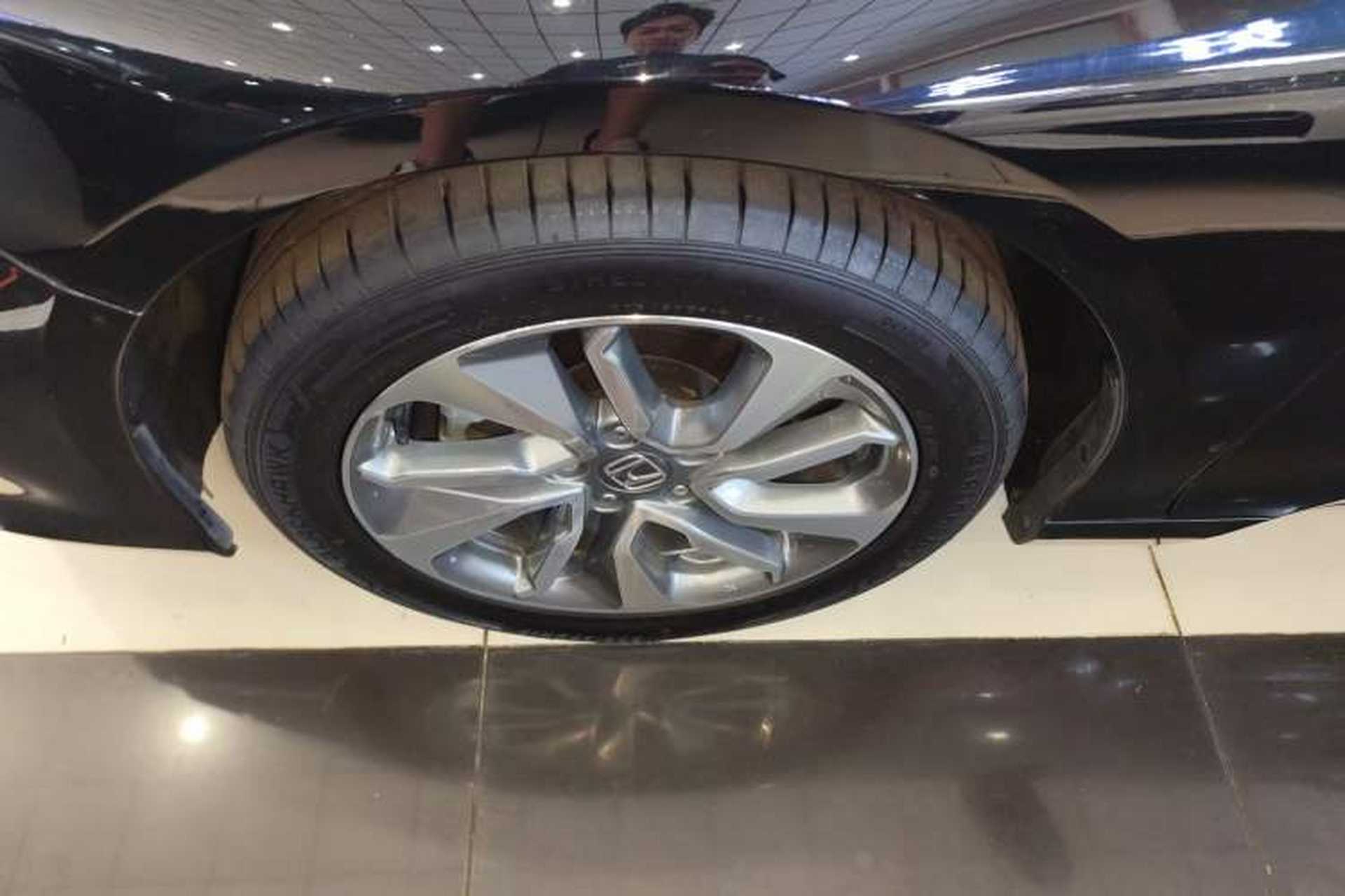 Used Honda Inspire 2019 260TURBO Elegant Edition China VI Emission Standard Left Front Wheel Hub