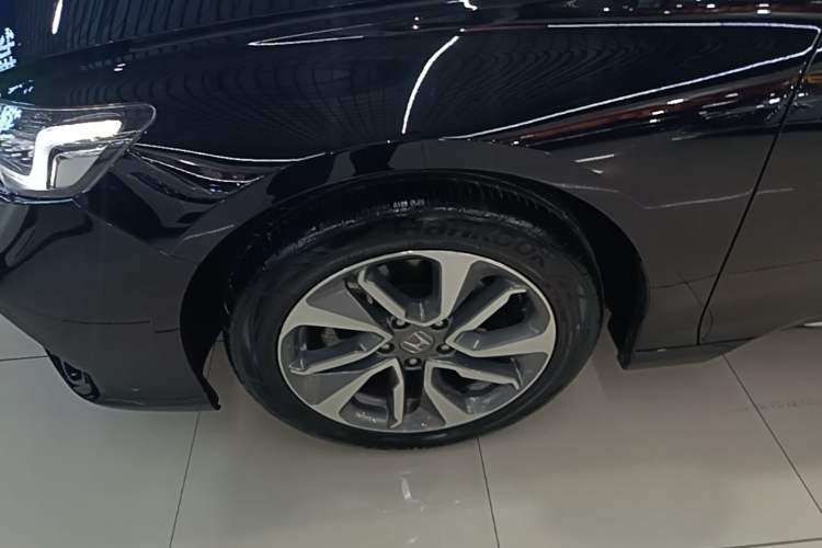 Used Honda Inspire 2019 260TURBO Elegant Edition China VI Emission Standard Left Front Wheel Hub