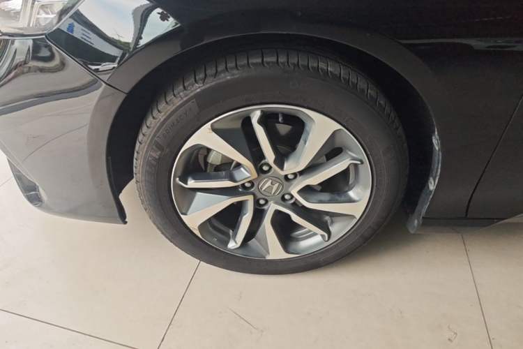 Used Honda Inspire 2019 260TURBO Elite Edition China V Standard Left Front Wheel Hub