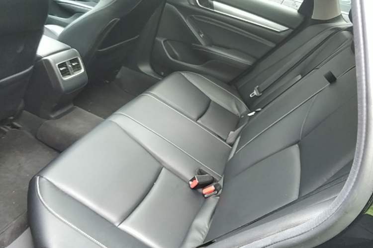 Used Honda Inspire 2019 260TURBO Elegant Edition China VI Emission Standard Left Rear Seat
