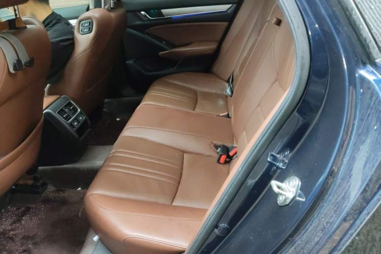 Used Honda Inspire 2019 Rui·Hybrid 2.0L Jing Shang Edition China VI Left Rear Seat