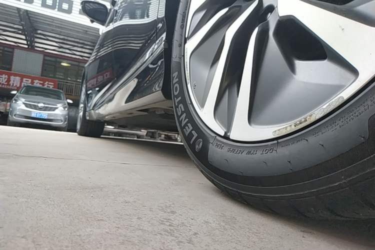 Used Honda Inspire 2019 Rui·Hybrid 2.0L Jingya Edition China VI Left Side Sill