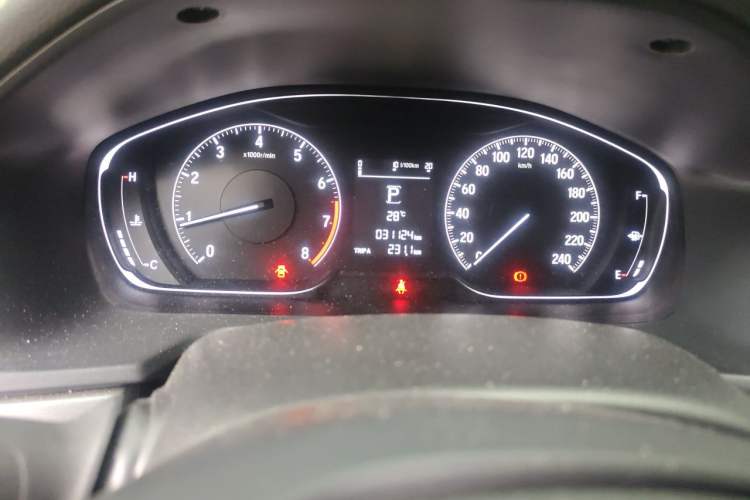Used Honda Inspire 2019 260TURBO Elegant Edition China VI Emission Standard Odometer Close Up