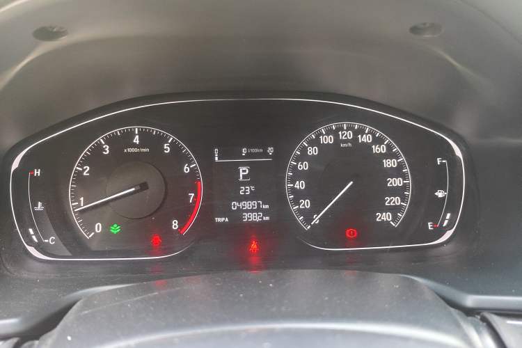 Used Honda Inspire 2019 260TURBO Elegant Edition China VI Emission Standard Odometer Close Up